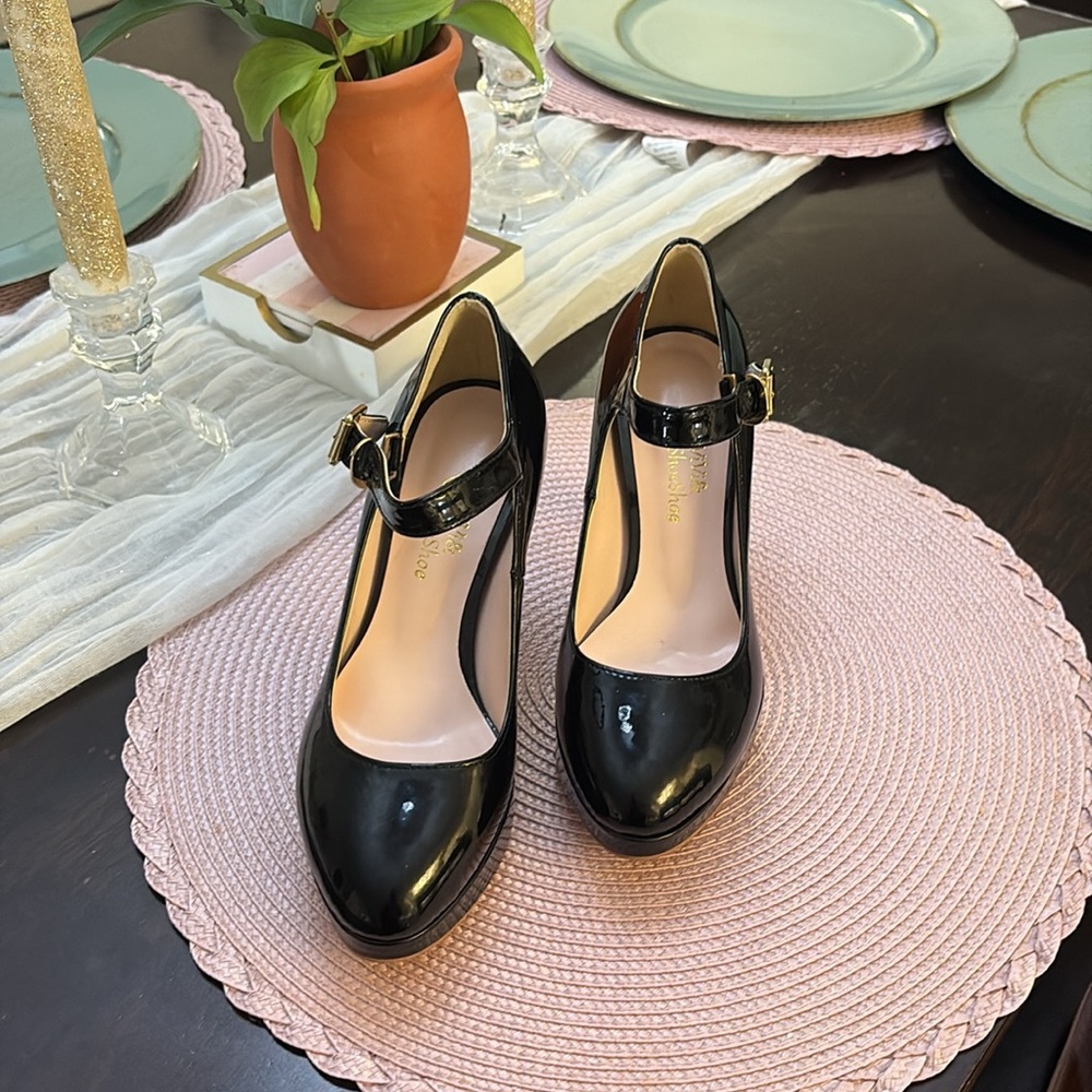 Classic Black Patent Leather Mary Jane Heels